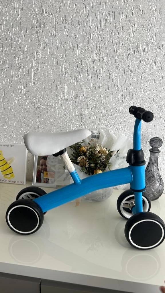 Loopfiets, Fietsen en Brommers, Ophalen, Zo goed als nieuw