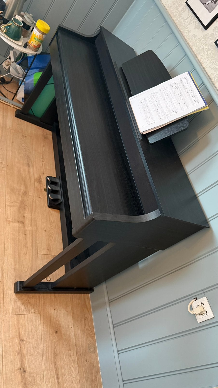 Piano thomann dp95 + piano stoel, Ophalen, Zo goed als nieuw, Zwart, Piano