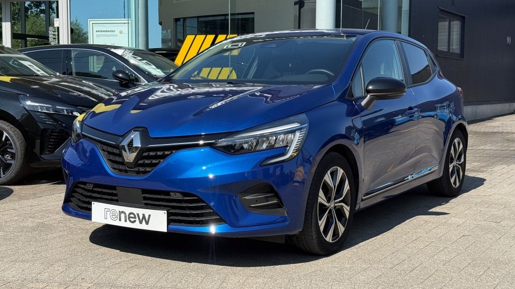 Renault Clio 1.6 E-Tech Hybrid 145 Evolution (automatique), 145 ch, Achat, https://public.car-pass.be/vhr/c86196ec-7470-4b8b-9b3c-50d71f34c027