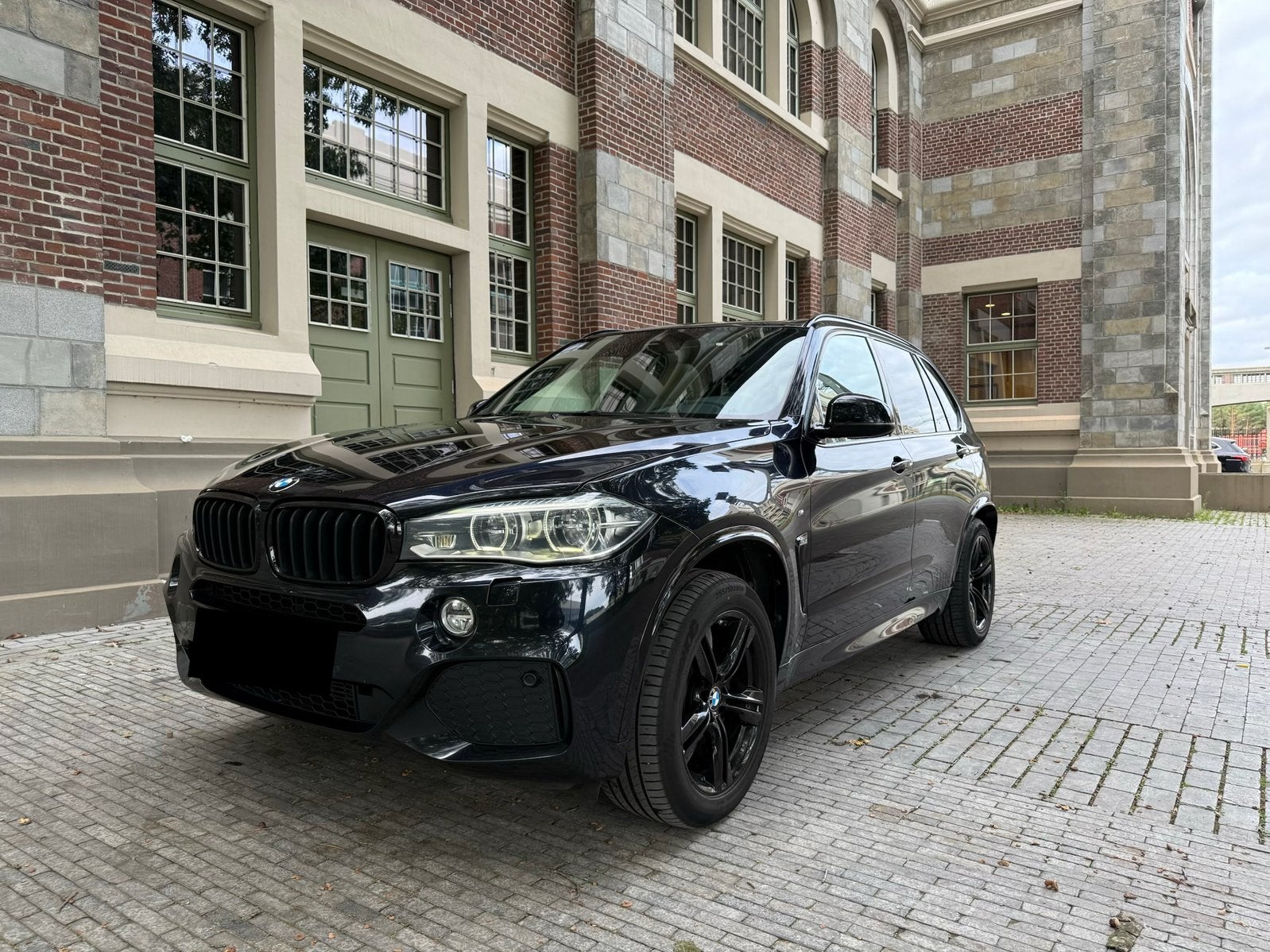 ✅ BMW X5 3.0d M-Pakket Pano Led Keyless Virtual Zeer Proper!, Auto's, Automaat, Zwart, Bedrijf, Diesel