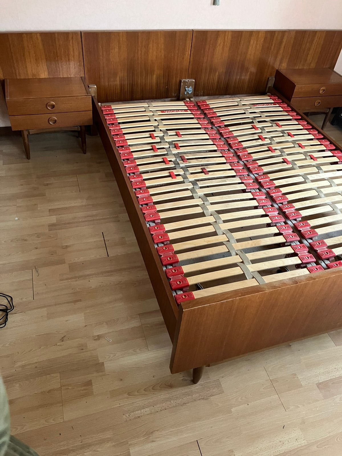 Vintage bed 140x200, Huis en Inrichting, Ophalen, Bruin, Tweepersoons, 140 cm
