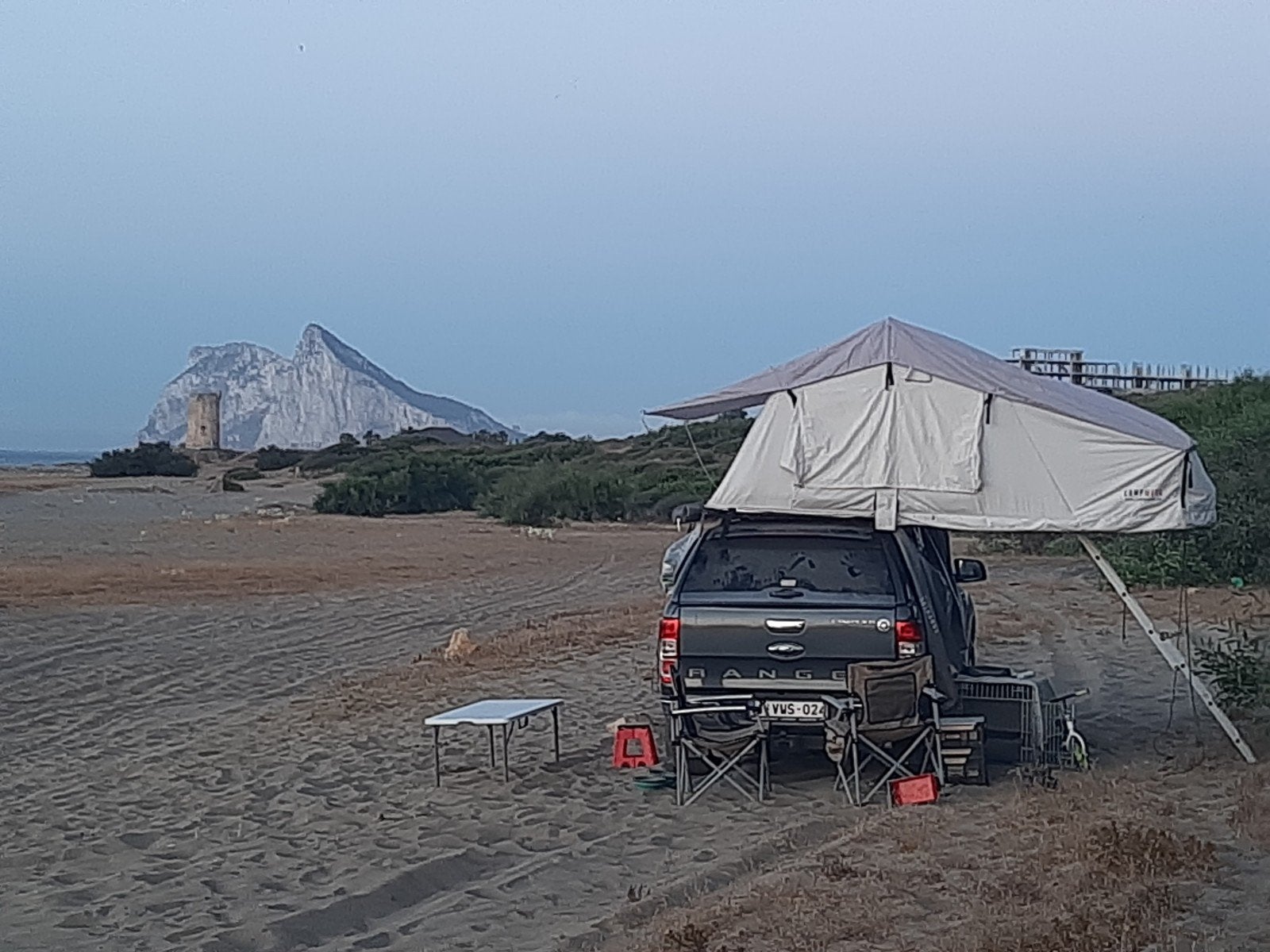 daktent met ondertent, Enlèvement