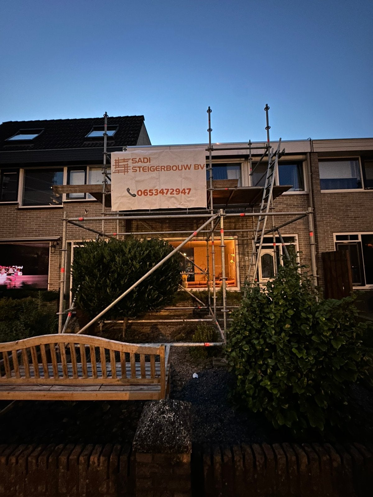 Sadi Steigerbouw | Uw Partner voor Steigerwerkzaamheden, Doe-het-zelf en Bouw, Ophalen, Nieuw, Gevelsteiger, 5 meter of hoger