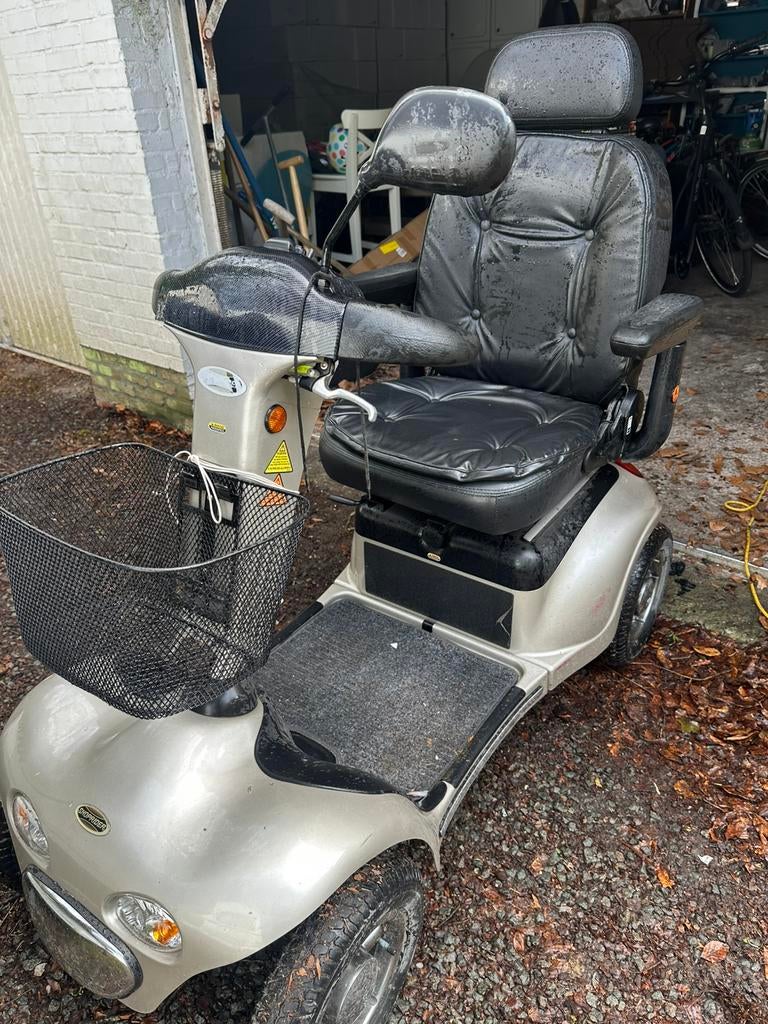 Scootmobiel shoprider deluxe, Ophalen, Zo goed als nieuw, Shoprider