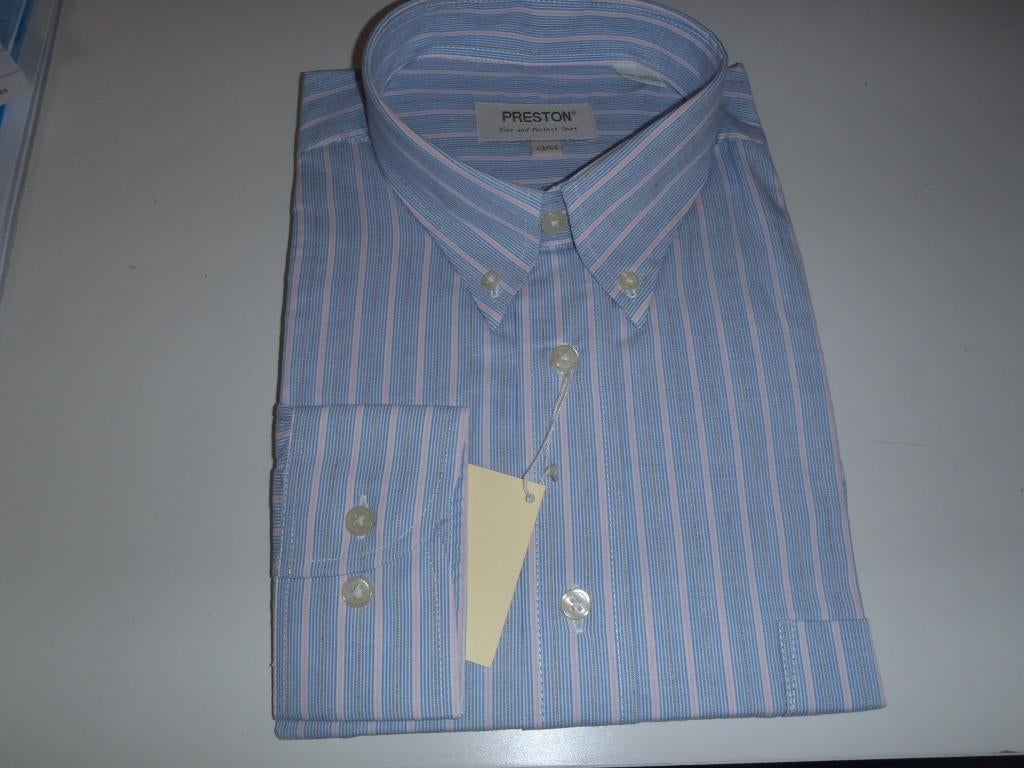 Shirt in XL-formaat, Kleding | Heren, Overhemden, Ophalen of Verzenden, Nieuw, Halswijdte 43/44 (XL)