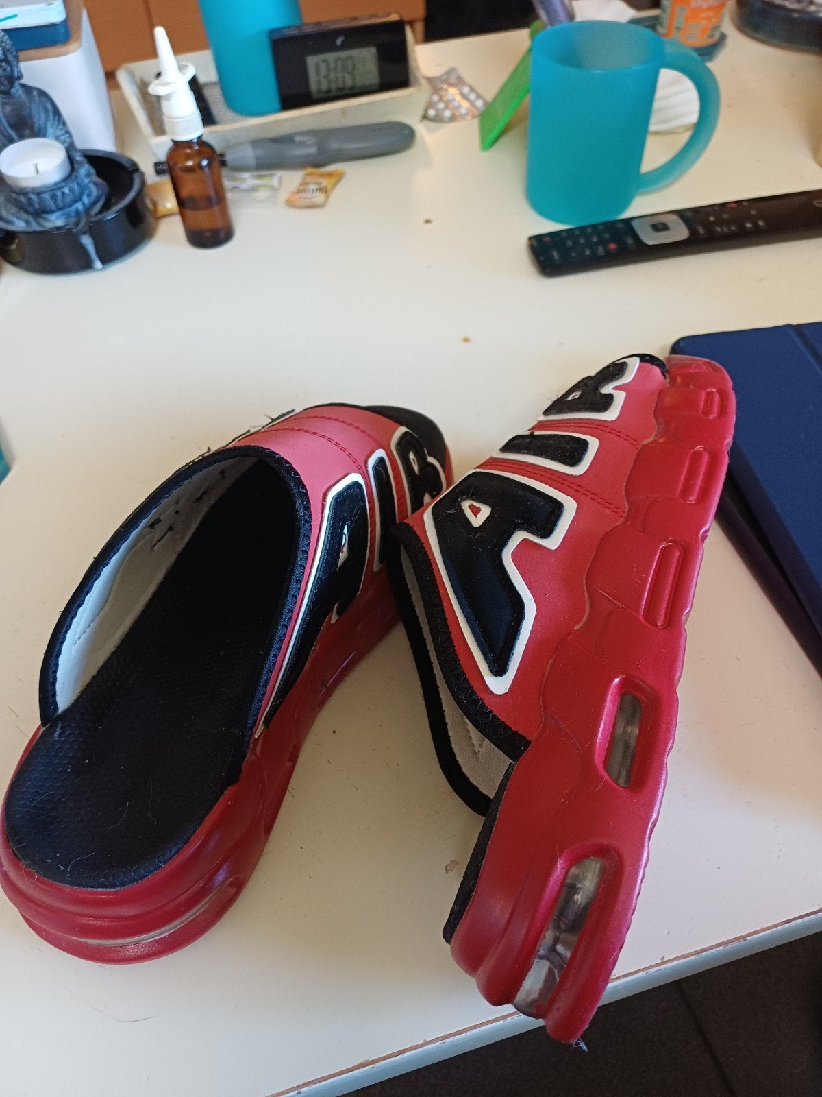 slippers, Zo goed als nieuw, Rood, Ophalen, Slippers