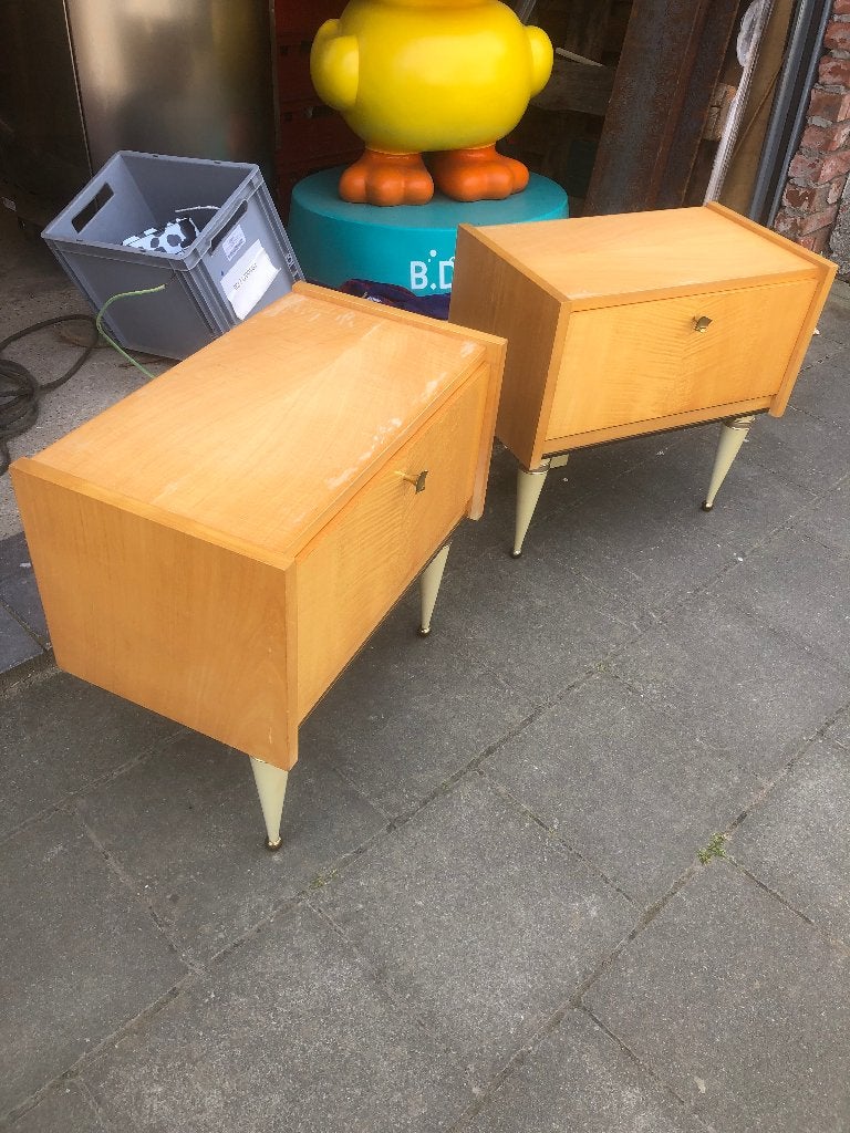 Vintage nachtkastjes, Ophalen
