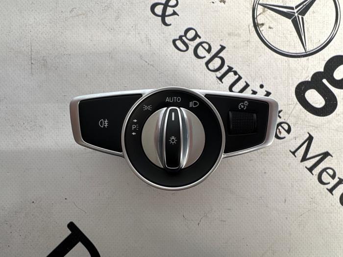 Commutateur lumière d'un Mercedes C-Klasse, Utilisé, -, -, Enlèvement ou Envoi