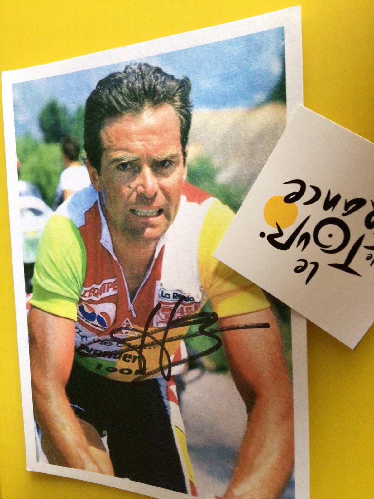 Wielerkaart 1986 tour de france bernard hinault signe, Verzenden