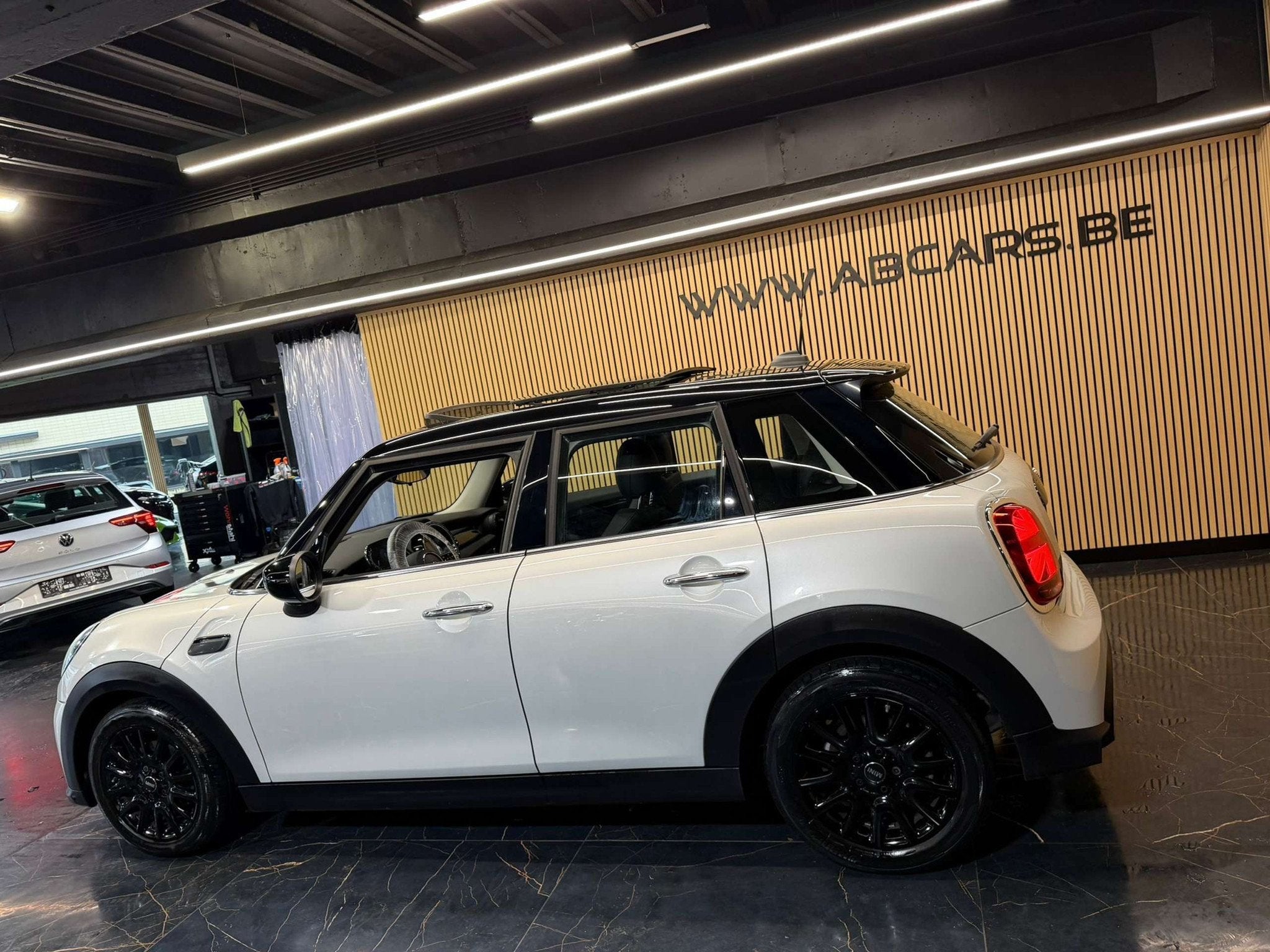MINI Cooper 1.5 Cooper * SPORT * GARANTIE 12 MOIS * FACELIFT, Auto's, Mini, 100 kW, Stof, Gebruikt, 136 pk