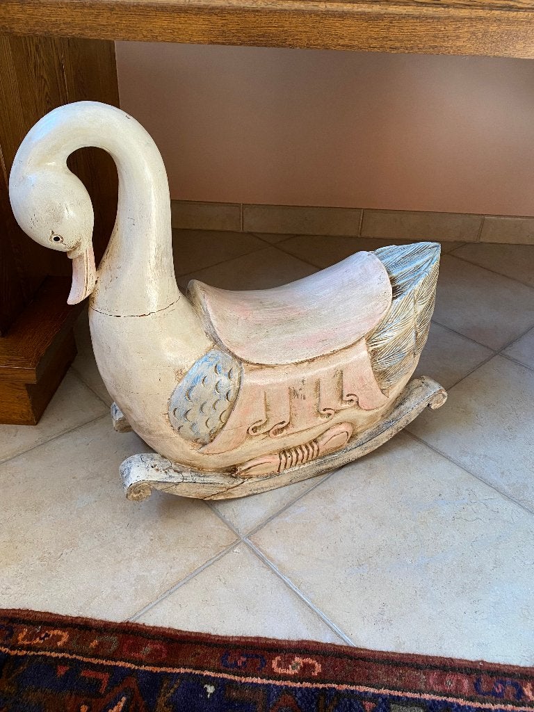 unieke houten zwaan van carrousel, Ophalen