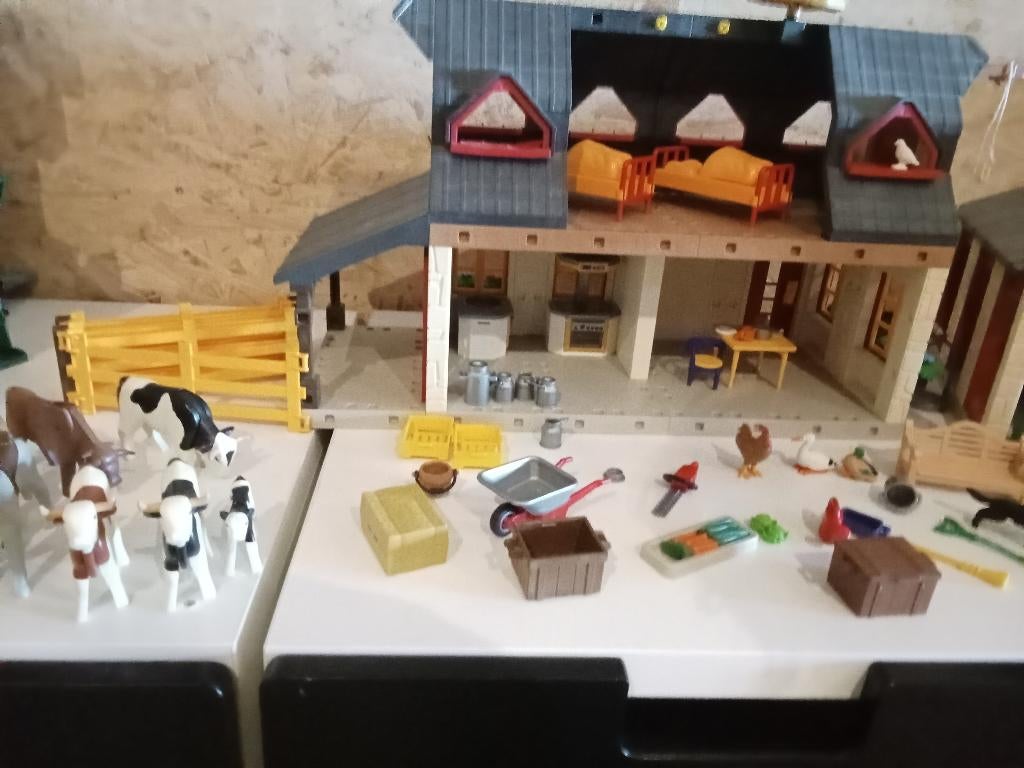 PLAYmOBIL boerderij, Ophalen of Verzenden, Gebruikt, Complete set