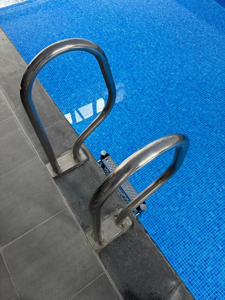 Zwembadladder - zwembadtrap, Tuin en Terras, Zwembad-toebehoren, Ophalen, Zo goed als nieuw, Ladder