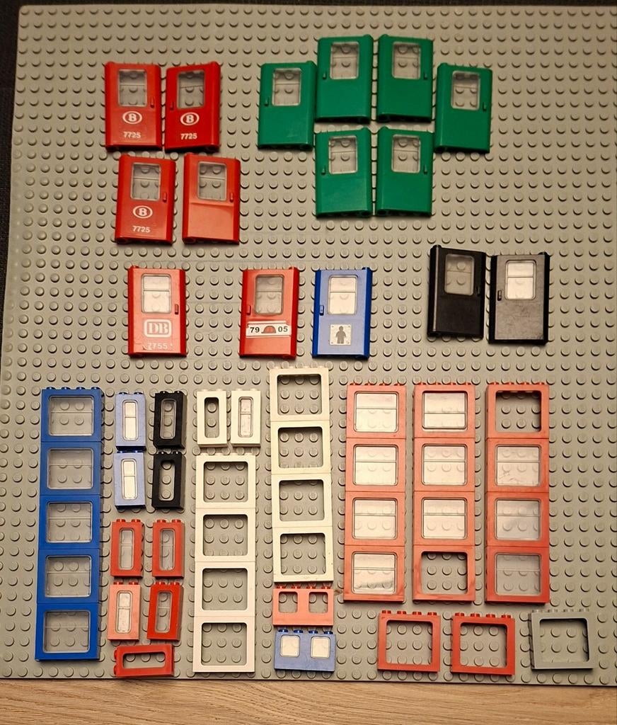 Lego oude trein deuren en ramen 2, Ophalen of Verzenden, Lego