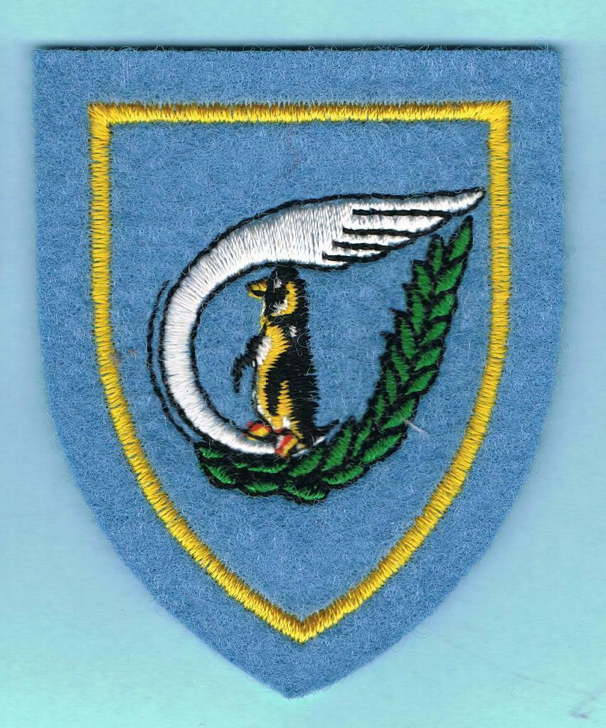 Belgian Air Force Service dress Insigne ( MS 10 ), Ophalen of Verzenden, Luchtmacht, Embleem of Badge