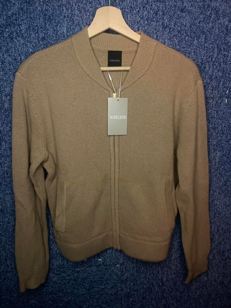 Camel Madeleine vest met ritssluiting — fijn gebreid - S/36, Kleding | Dames, Ophalen of Verzenden, Nieuw, Maat 36 (S), Beige