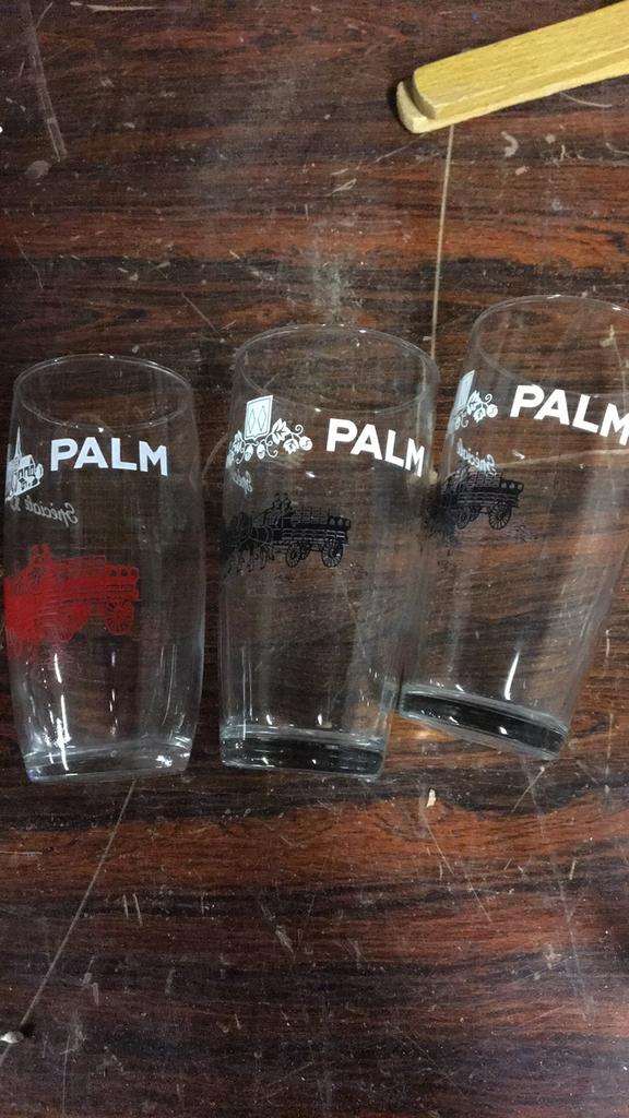 Bierglas Palm 3 stuks, Ophalen of Verzenden, Zo goed als nieuw