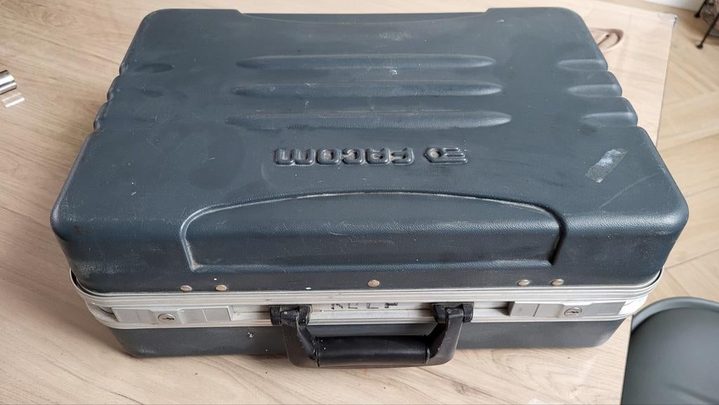 Facom BV.51APR gereedschapskoffer, Verzenden