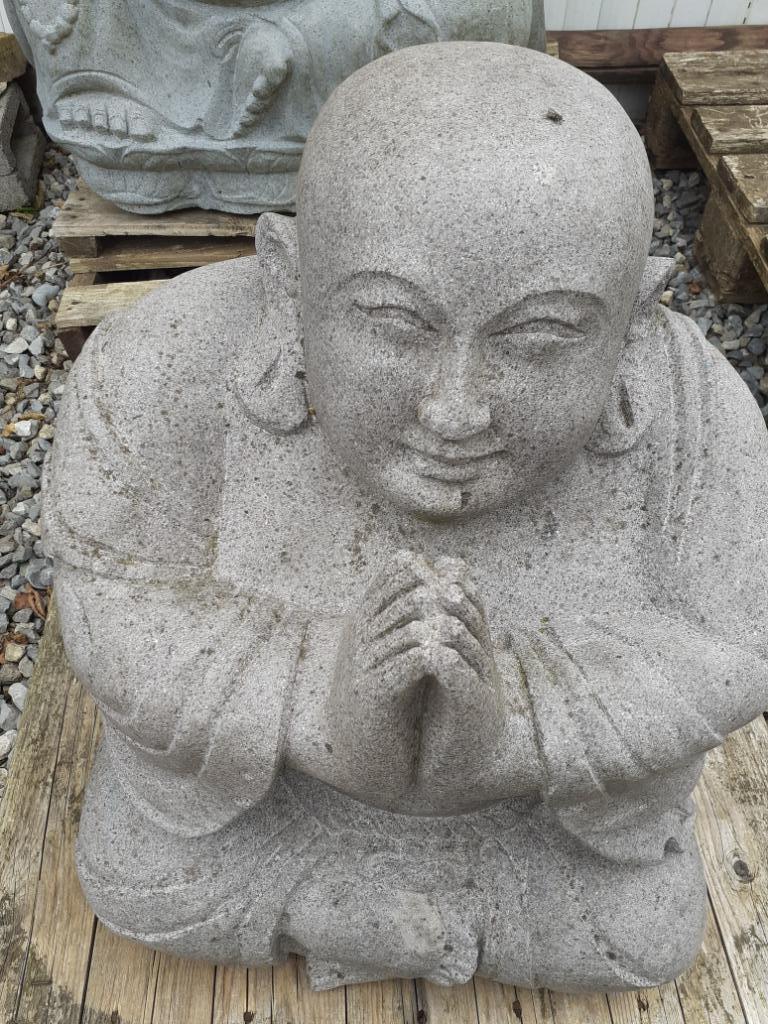 Superbe happy bouddha à la prière en pierre bleue, Jardin & Terrasse, Statues de jardin, Comme neuf, Bouddha, Pierre, Enlèvement