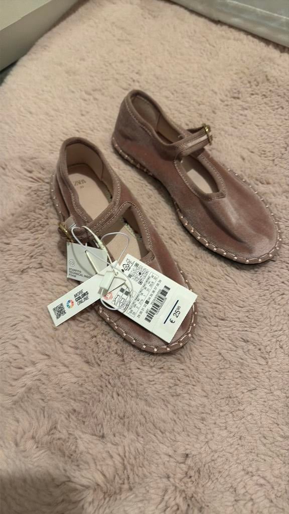 schoenen zara, Kinderen en Baby's, Babykleding | Schoentjes en Sokjes, Ophalen, Nieuw