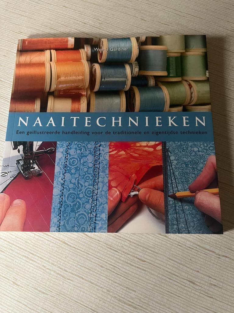 naaitechnieken, Boeken, Ophalen, Gelezen, Borduren en Naaien