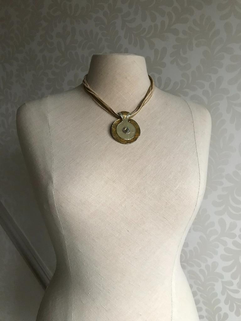 Gouden Medaillon Ketting, Ophalen of Verzenden, Gebruikt, Beige, Goud
