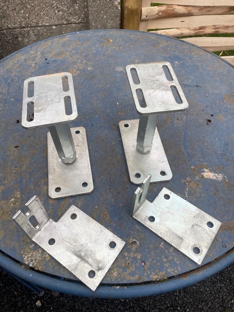 VERSTELBARE PAALHOUDERS, Ophalen, Gebruikt, Inox