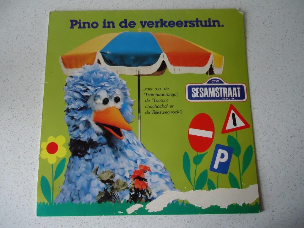 Vintage LP van Sesamstraat "'Pino in de Verkeerstuin" anno 1, Enlèvement ou Envoi, Utilisé, Musique
