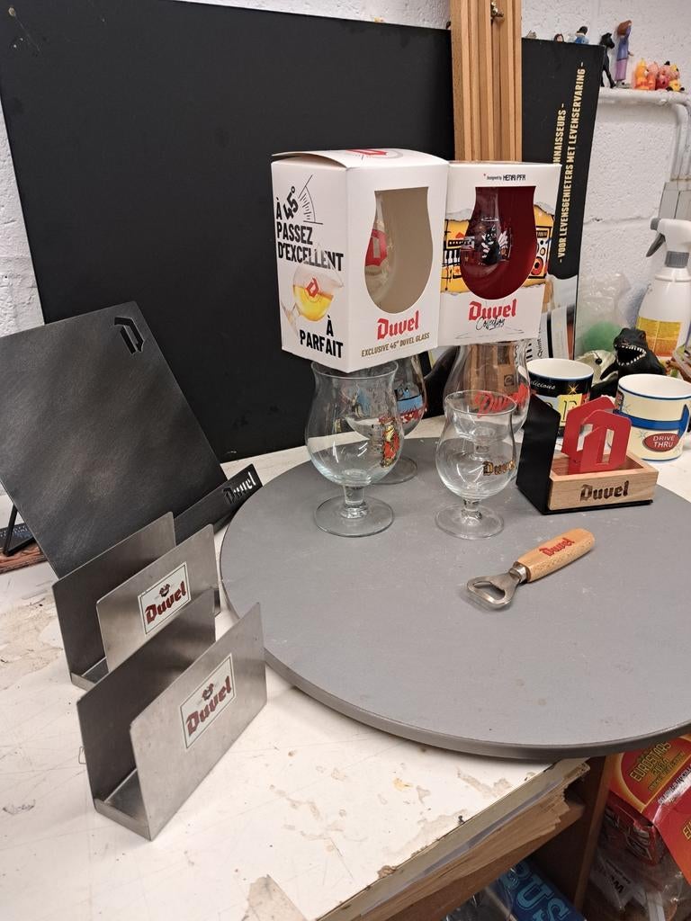 Verres duvel divers, montants, ouvre-portes, etc..., Enlèvement ou Envoi, Comme neuf, Duvel