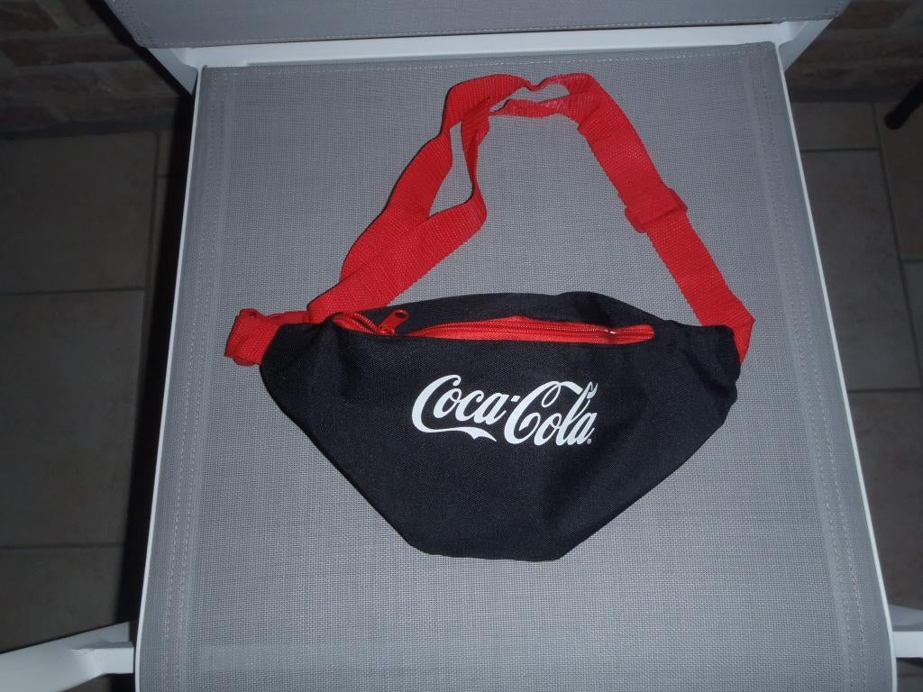 heuptasje „coca cola”, Handtassen en Accessoires, Tassen | Schooltassen, Nieuw, Overige typen, Ophalen of Verzenden