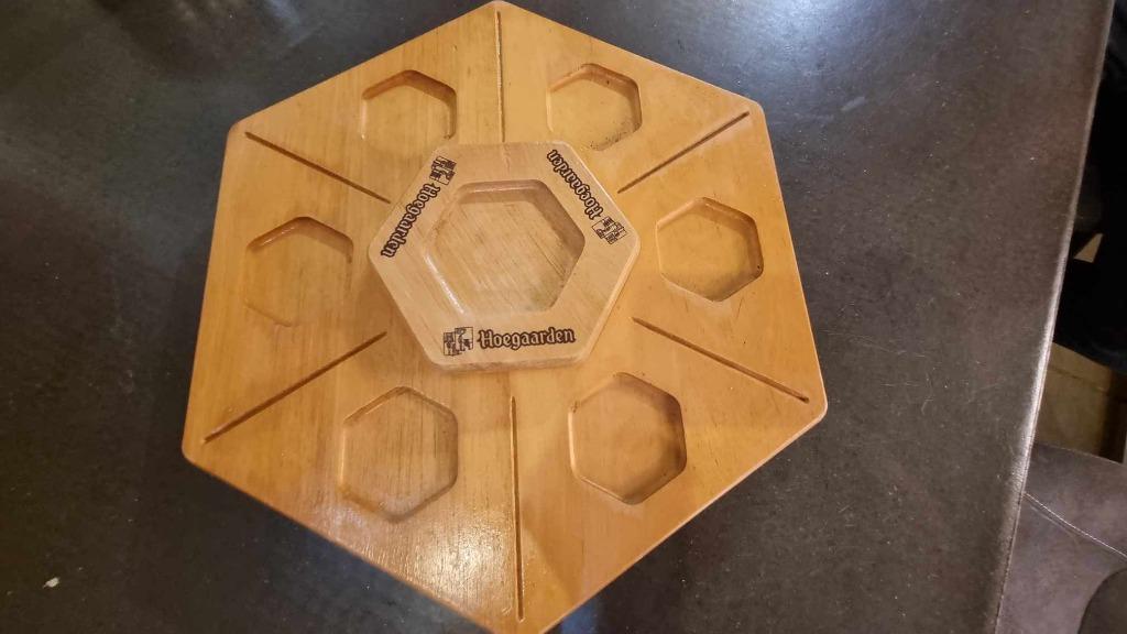 Plateau service 6 verres, une bouteille à Hoegaarden, Enlèvement ou Envoi, Utilisé, Autres formes, Bois