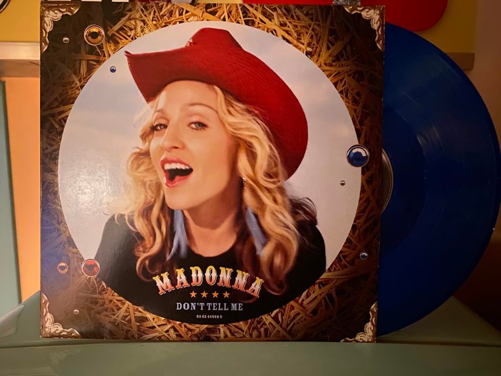 Madonna vinyl 12 blauw, Cd's en Dvd's, Vinyl Singles, Maxi-single, Ophalen of Verzenden, Zo goed als nieuw, Pop