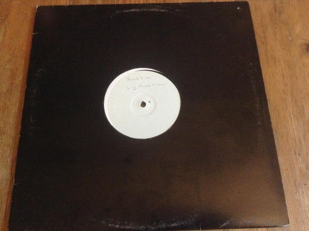 LP Roni Size “Sing (Kenny Dope Mixes) 12” ”, Cd's en Dvd's, Vinyl | Dance en House, Ophalen of Verzenden, Gebruikt, 12 inch, Drum and bass