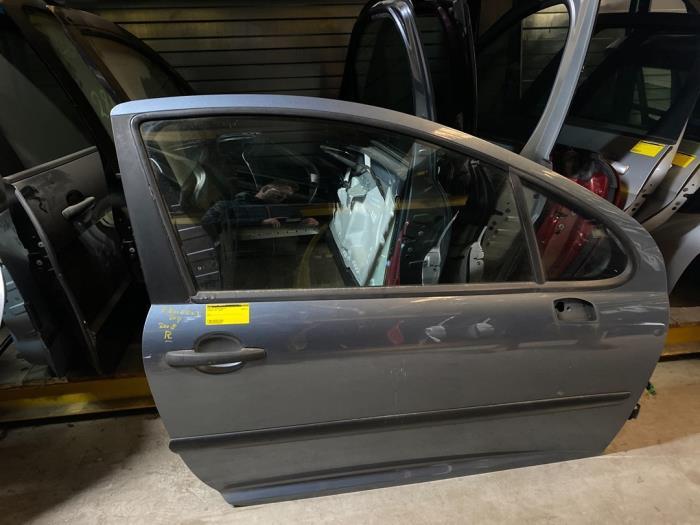 Portière 2portes droite d'un Peugeot 207 (EZQ), -, 3 mois de garantie, Utilisé, Porte
