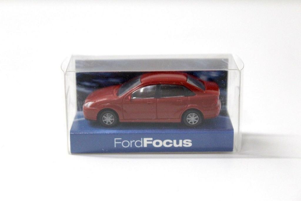1:87 Rietze Ford Focus sedan 1998 rood, Enlèvement ou Envoi, Neuf, Voiture, Rietze