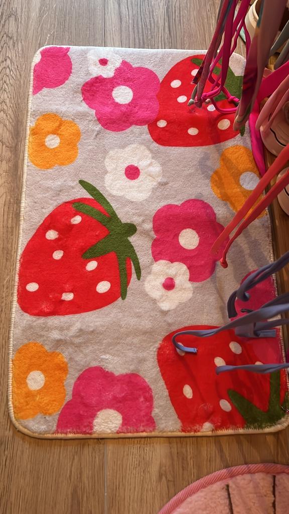 Tapis gris fleurs, Enlèvement ou Envoi, Gris