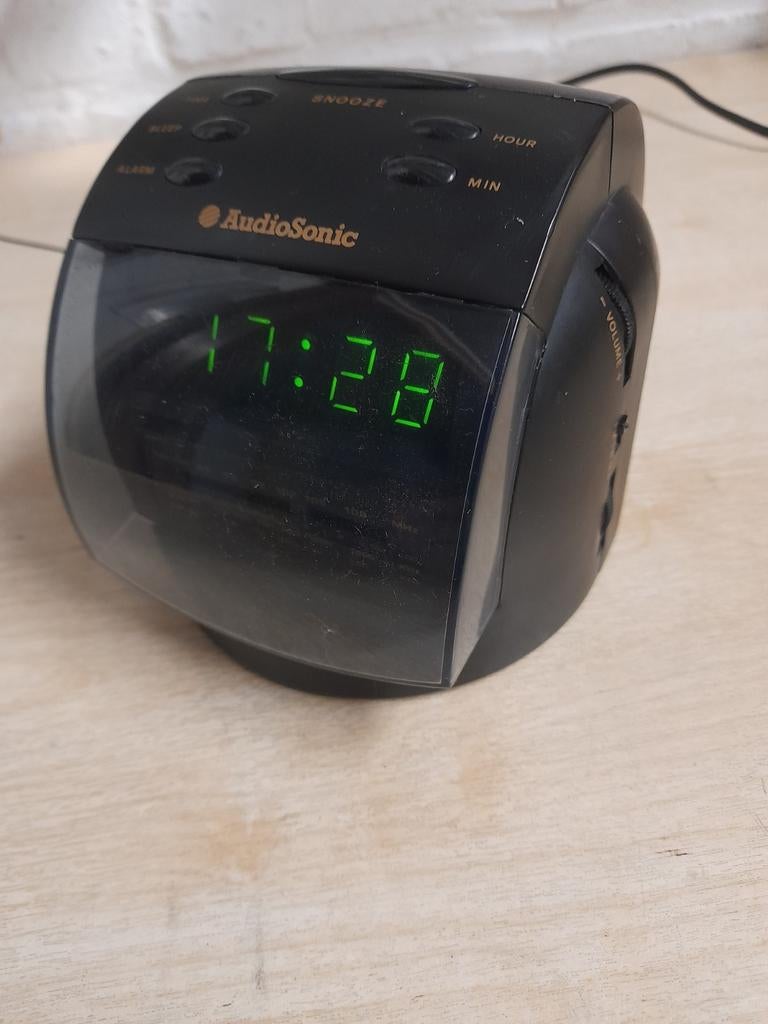 Wekker radiootje Audio Sonic, Ophalen of Verzenden, Zo goed als nieuw