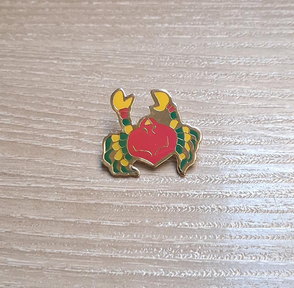 PIN - KRAB - CRAB - CRABE, Envoi, Utilisé, Animal et Nature, Insigne ou Pin's