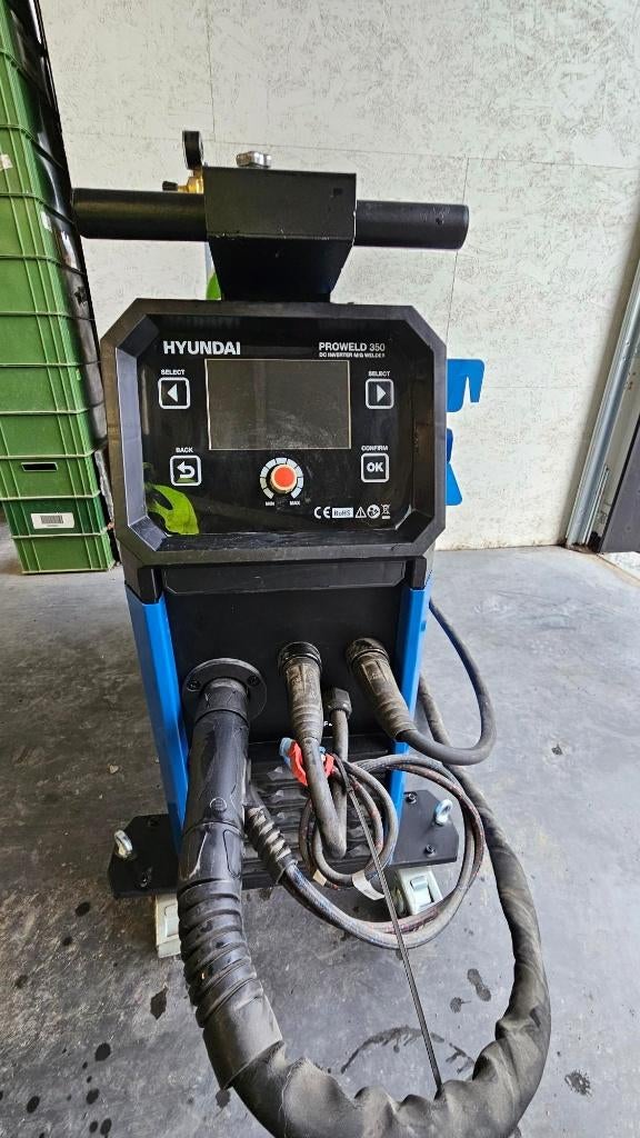 HYUNDAI PROWELD 350 Elektrisch lassen + watercooler, Ophalen