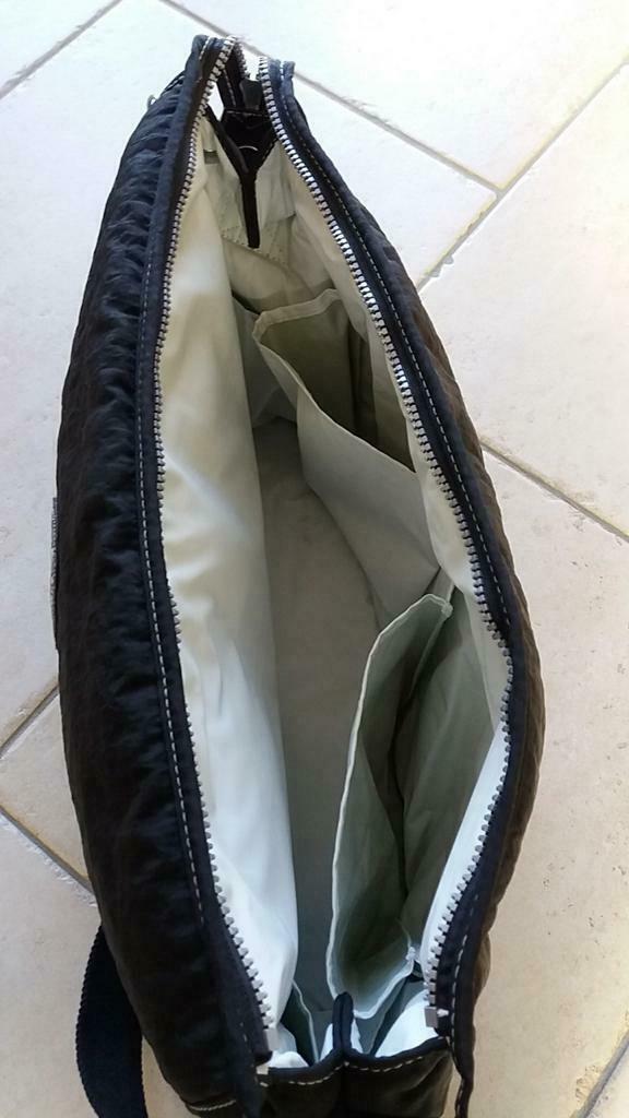 sac de voyage / à langer de marque kipling noir., Enlèvement, Comme neuf