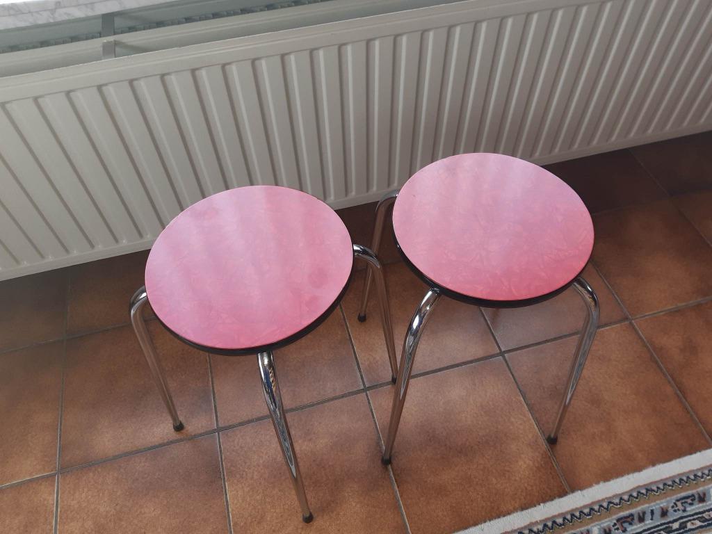 2 ronde stoelen (antiek), Ophalen