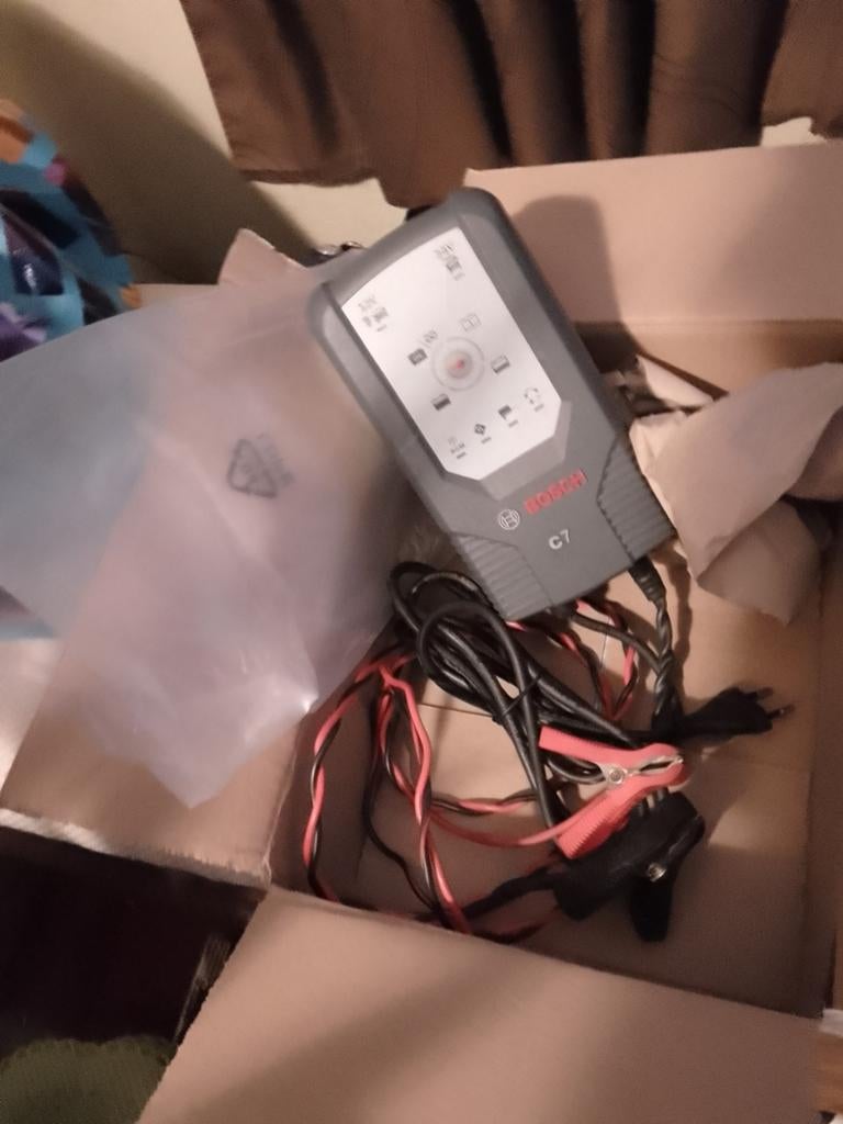 Batterijlader bosch druppelader  12/24/Volt voll auto, Auto-onderdelen, Ophalen of Verzenden