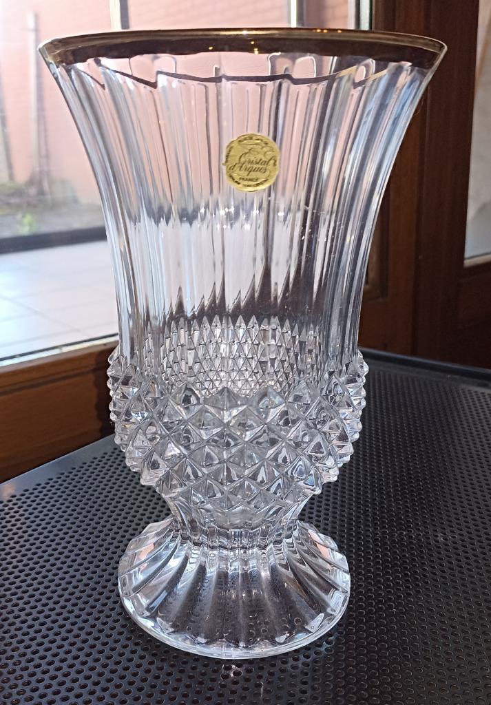 Vase Cristal d'Arques, Enlèvement