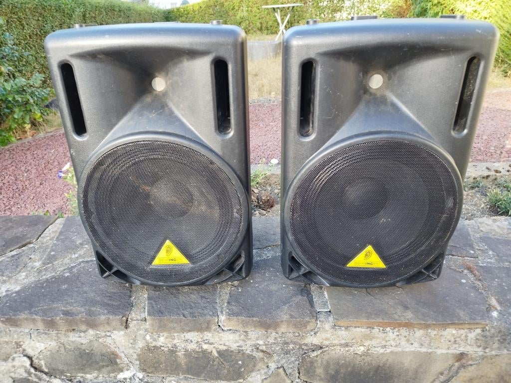 Behringer eurolive B 212D luidsprekers, Audio, Tv en Foto, Luidsprekerboxen, Gebruikt, 120 watt of meer, Front, Rear of Stereo speakers