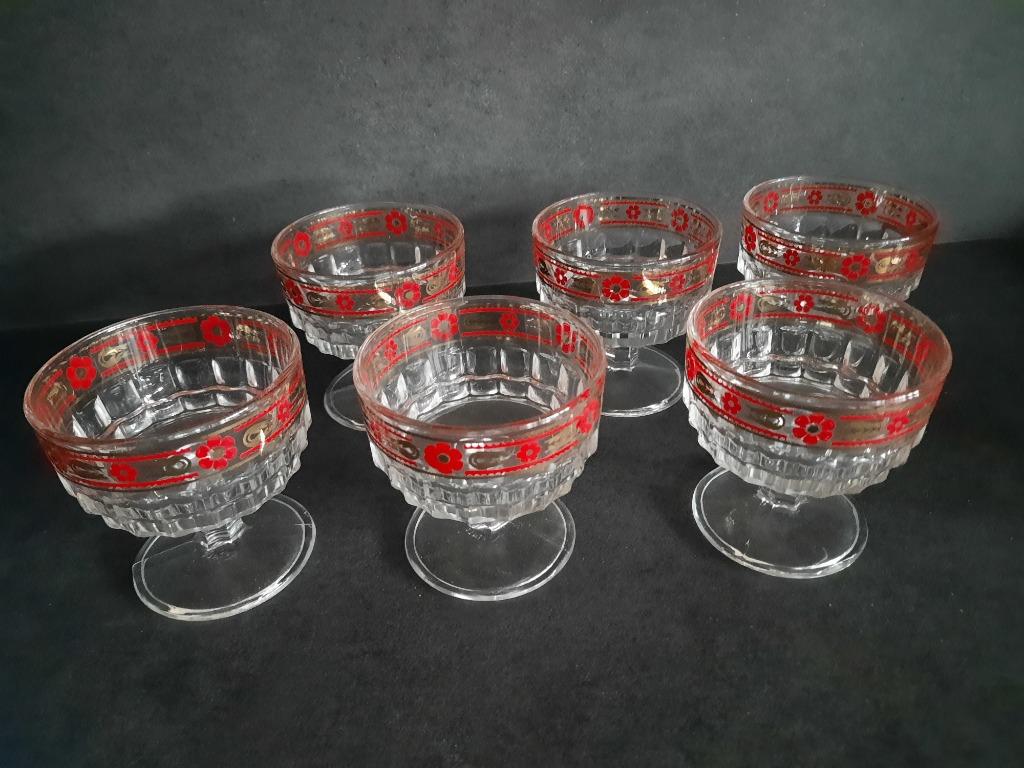 Vintage glas of coupe op voet 6 stuks, Verzamelen, Glas en Drinkglazen, Ophalen, Zo goed als nieuw, Overige typen