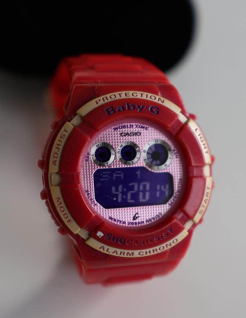unisex horloge BABY-G rood-roze, Handtassen en Accessoires, Horloges | Dames, Gebruikt, Polshorloge, Overige merken, Kunststof
