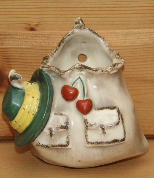 Porcelaine_27_Goebel 1935-1949_sac à dos et chapeau, Enlèvement ou Envoi, Utilisé, Porcelaine
