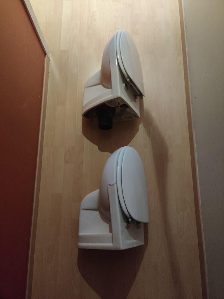 WC suspendu 2 pièces, Enlèvement