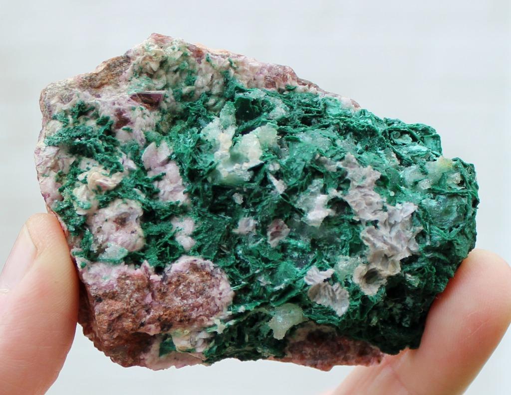 MALACHIET en COBALTO DOLOMIET uit Luambo in CONGO, Ophalen of Verzenden, Mineraal