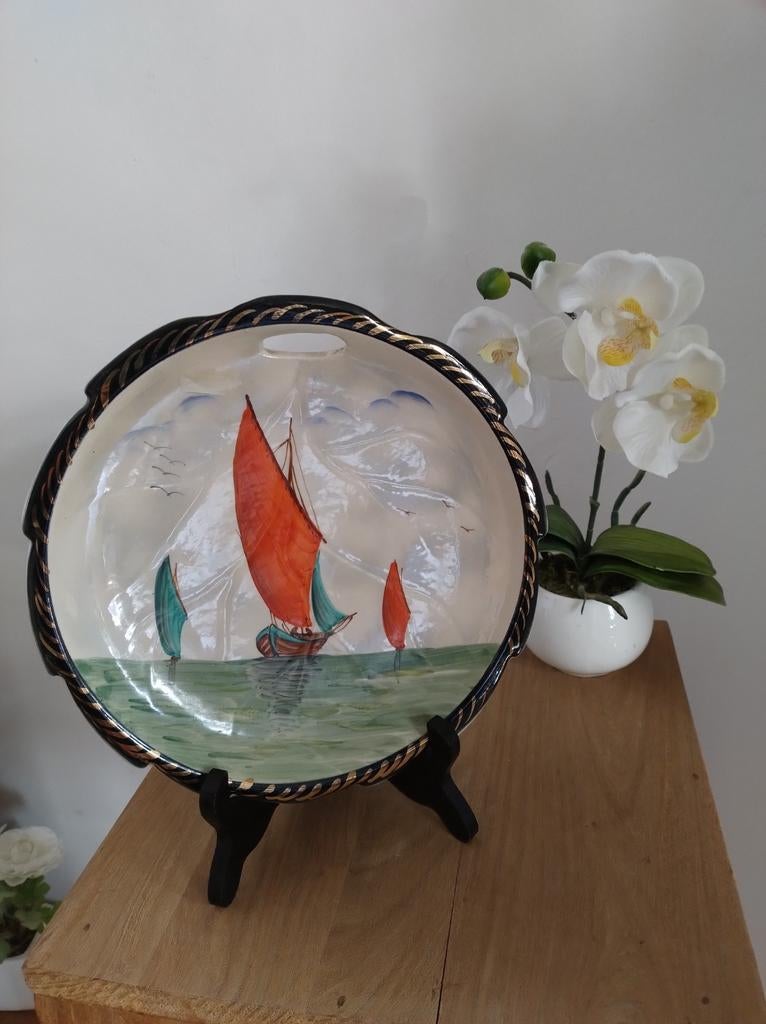 Assiette murale Bequet, Enlèvement ou Envoi